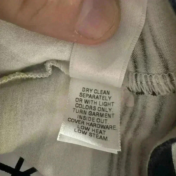 St John Women’s Small Long Sleeve Yellow/Black Striped Tunic Top Scoop Neck - Picture 11 of 12